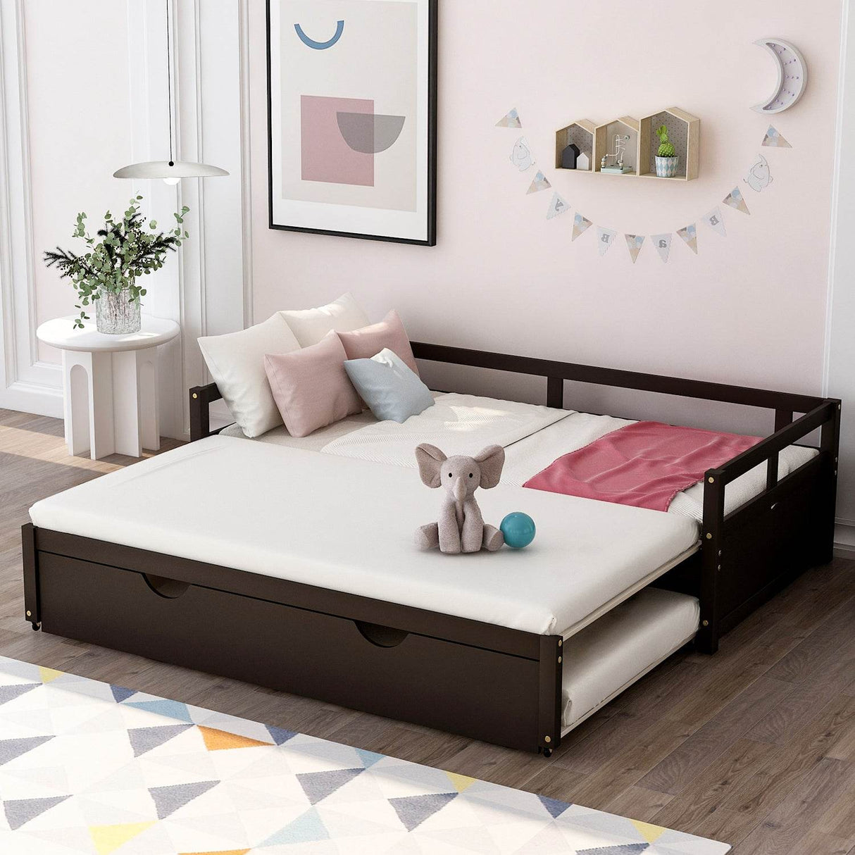 Twin Extending Solid Wood Daybed With Pull-Out Trundle