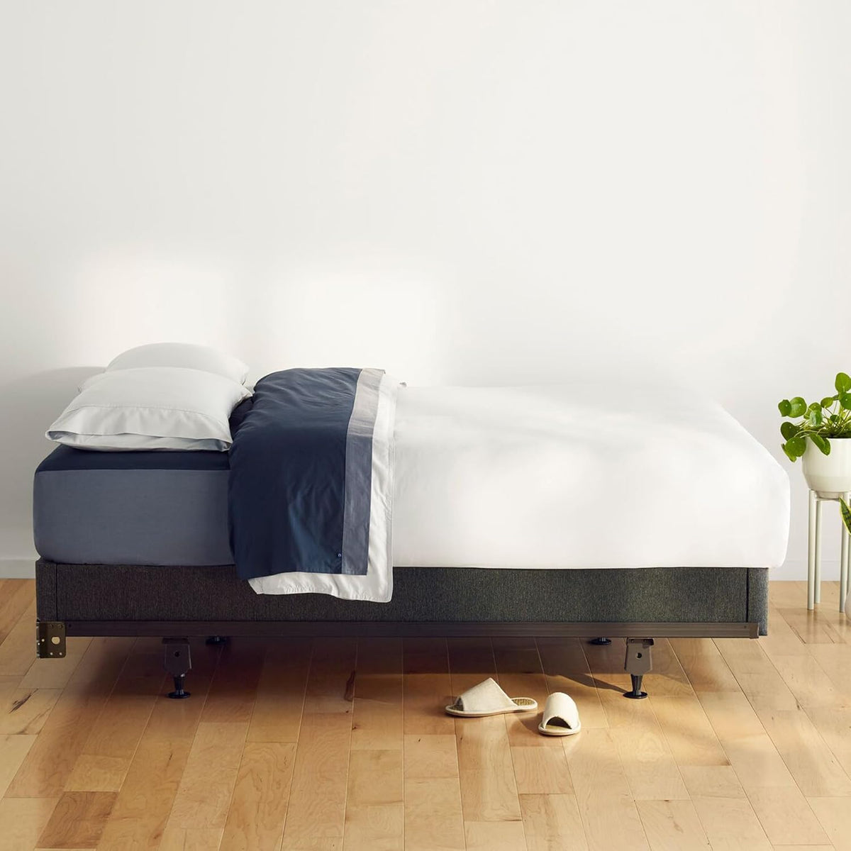 Sleep Box Spring Foundation for Twin XL Mattress