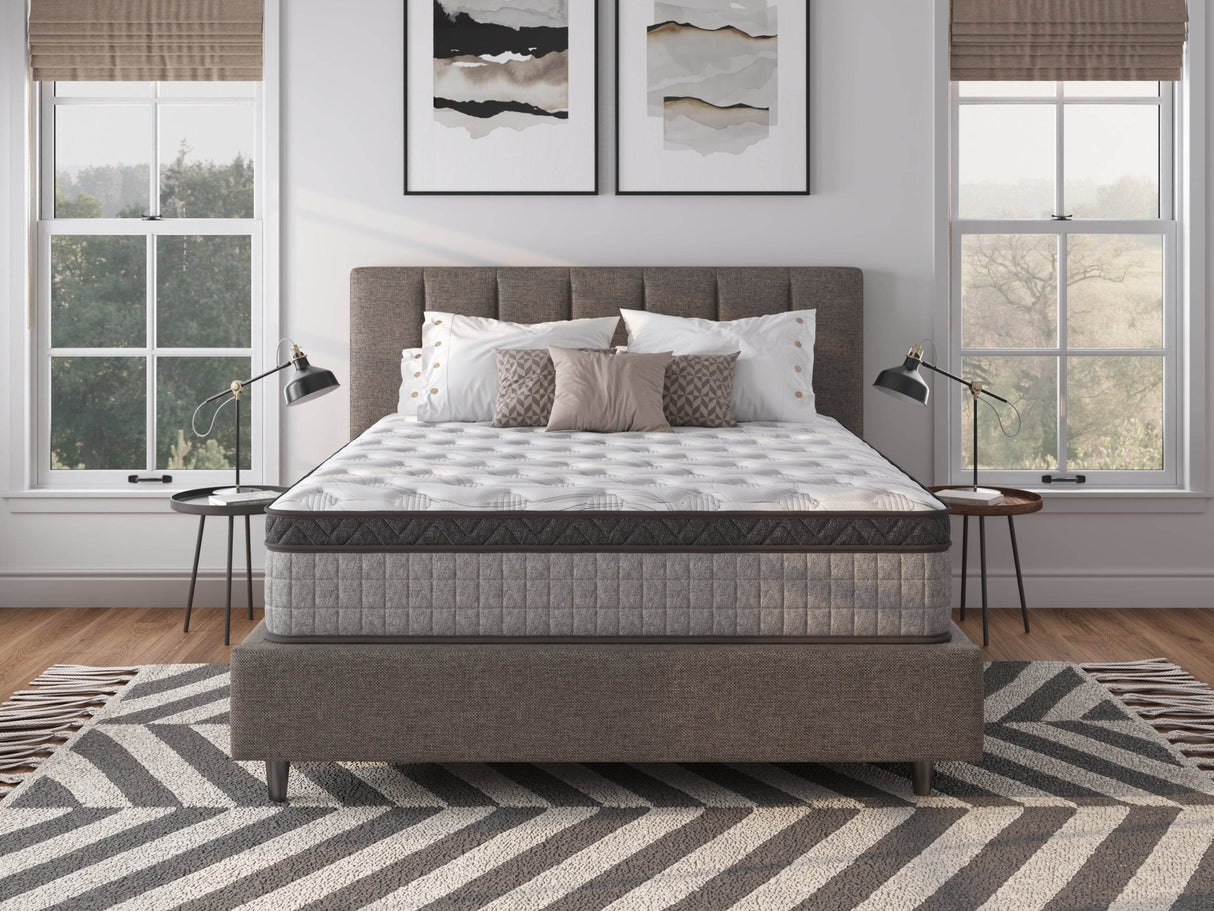 King 10-Inch Medium Soft Foam Encased Hybrid Mattress