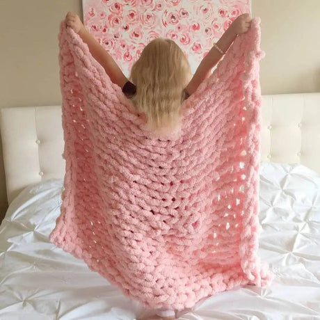 Chunky Knitted Chenille Blanket - Calmora - Sleep Galleria