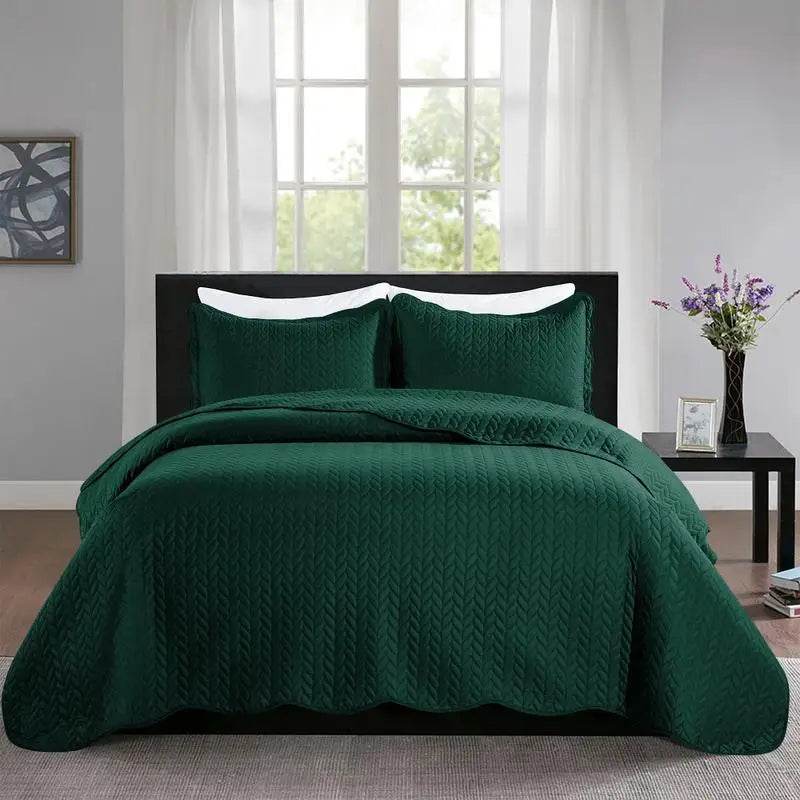 3-Piece Reversible Microfiber Quilt Bedding Set - Sleep Galleria
