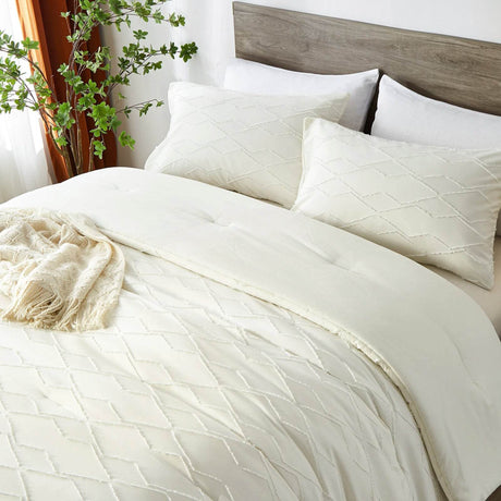 Extra Soft 3 - Piece Microfiber Quilt And Pillowcase Set - Calmora - Sleep Galleria