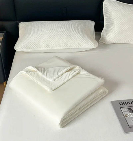 Cooling Lightweight Bamboo Fiber Summer Blanket - Sleep Galleria