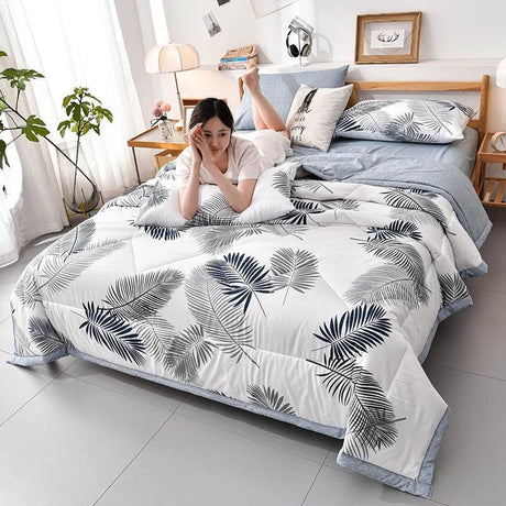 Lightweight Breathable Polyester Cotton Quilt Blanket - Sleep Galleria