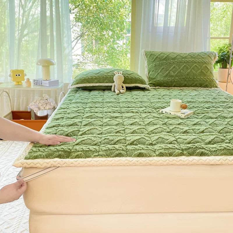 Soft Coral Fleece Warm Polyester Mattress Pad - Sleep Galleria