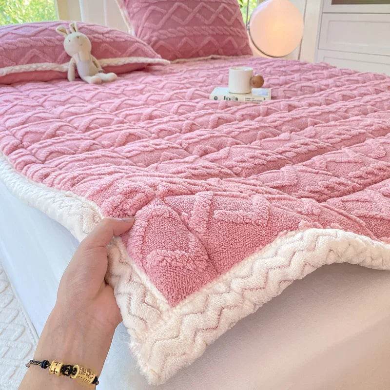 Soft Coral Fleece Warm Polyester Mattress Pad - Sleep Galleria