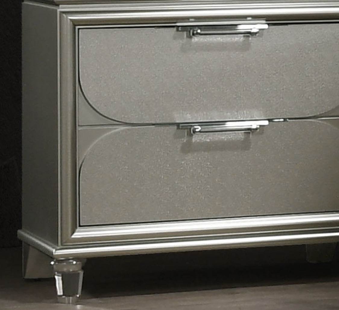 Contemporary Silver Fabric Upholstered 3-Piece Bedroom Set - Sleep Galleria