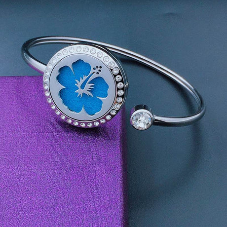 Aromatherapy Stainless Steel Floral Hollow Bracelet - Serenova - Sleep Galleria