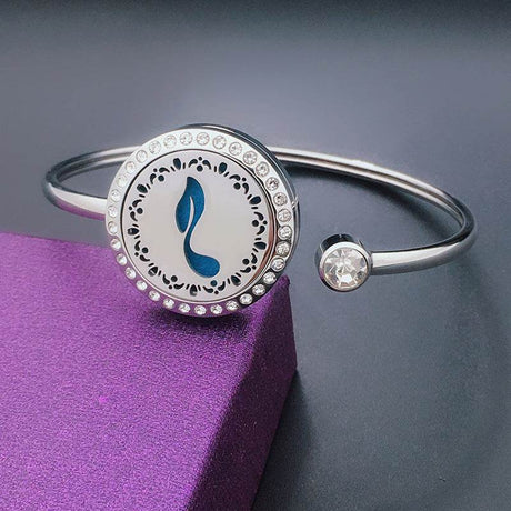 Aromatherapy Stainless Steel Floral Hollow Bracelet - Serenova - Sleep Galleria