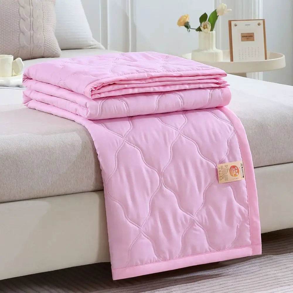 Breathable Cooling Lightweight Summer Microfiber Blanket - Serenova - Sleep Galleria