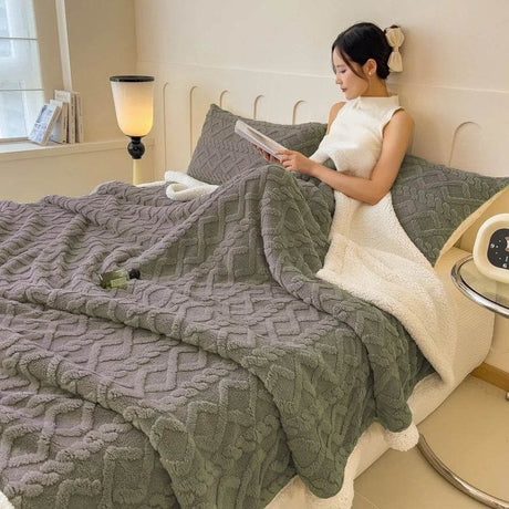 Fleece Blanket Super Soft Cozy Throw Blankek Lightweight Fuzzy Textured Flaneel Blanket Warm Plush Throws for Couch Soft Bed - Sleep Galleria - Sleep Galleria