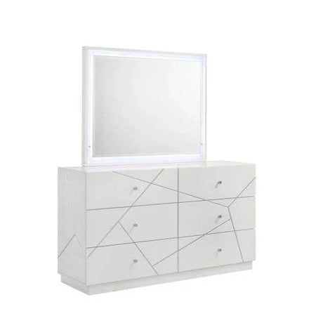 Queen 5 - Piece Bedroom Set – Modern Design with Lacquer Finish, Geometric Accents, and LED Lighting - Sleep Galleria - Sleep Galleria