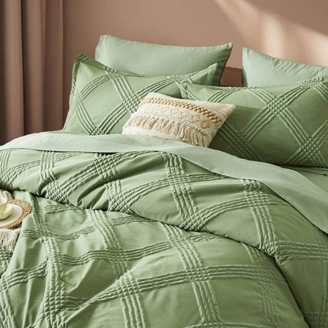 7 - Piece Extra Soft Quilted Polyester Bedding Set - Veluna - Sleep Galleria