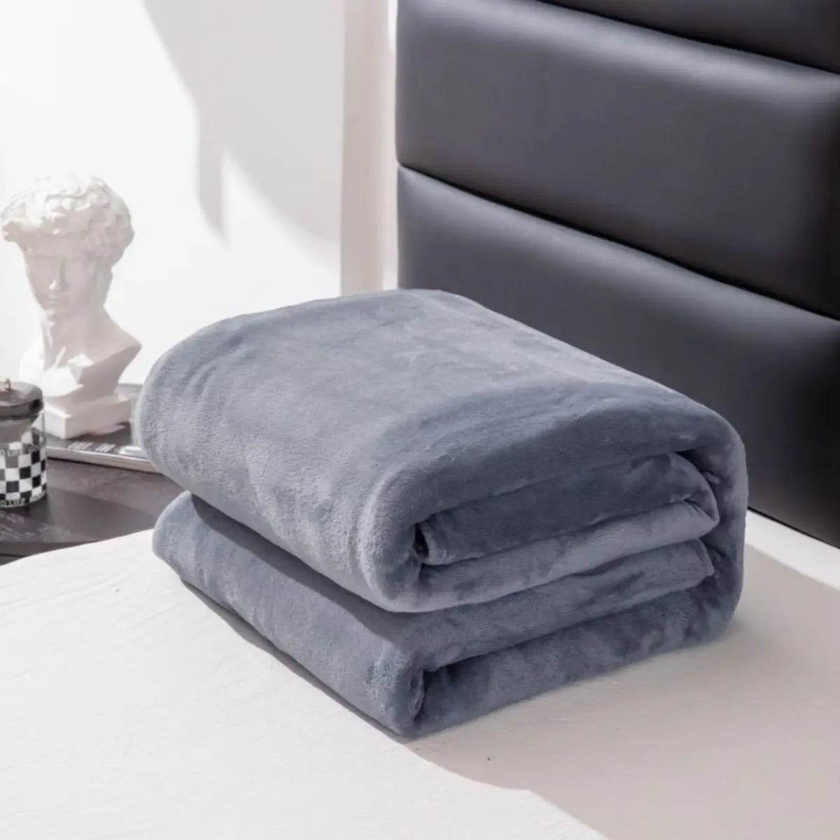Thickened Fleece Solid Color All - Season Blanket - Veluna - Sleep Galleria