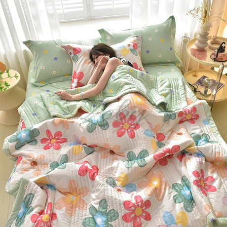 Quilted Spring Summer Quilt Queen Size Soft Comfortable Quilts Machine Washable Single Double Blanket for Bed Comforter 150x200 - zeby - Sleep Galleria
